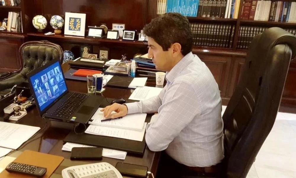 Αυγενάκης: Δύσκολη η επιστροφή των ομαδικών αθλημάτων σε προπονήσεις και αγώνες